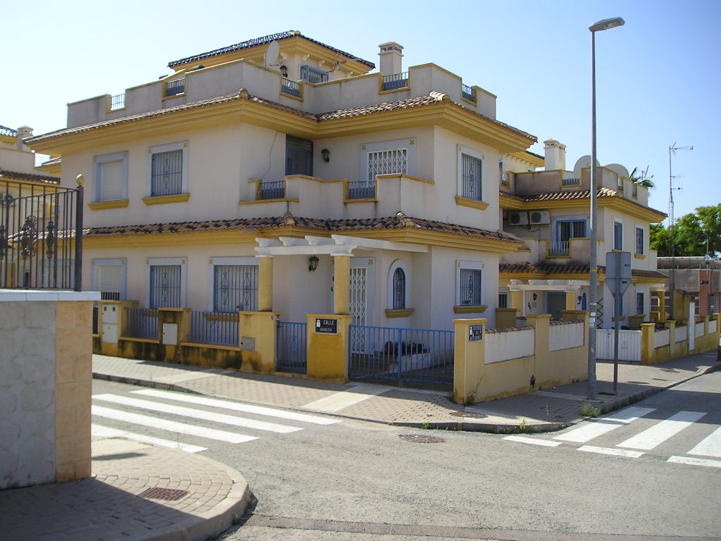 Long Term Property Rentals in Murcia Mar Menor Spain gallery image 2