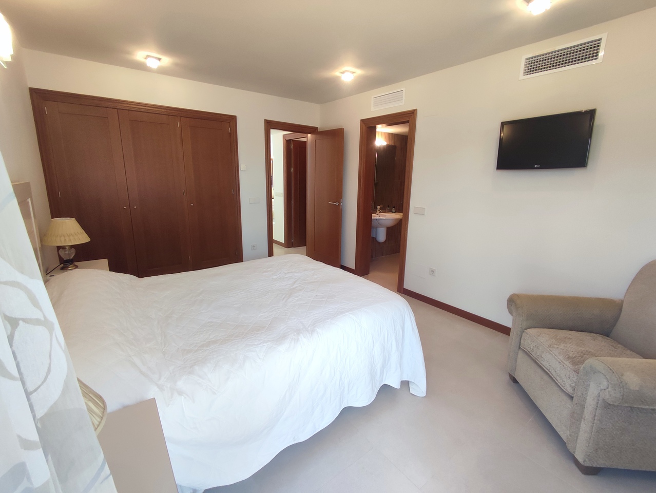 Long Term Property Rentals in Murcia Mar Menor Spain gallery image 16
